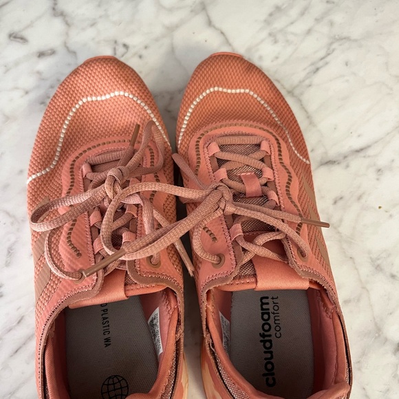 Adidas Women's Coral Cloudfoam Sneakers - Picture 5 of 6